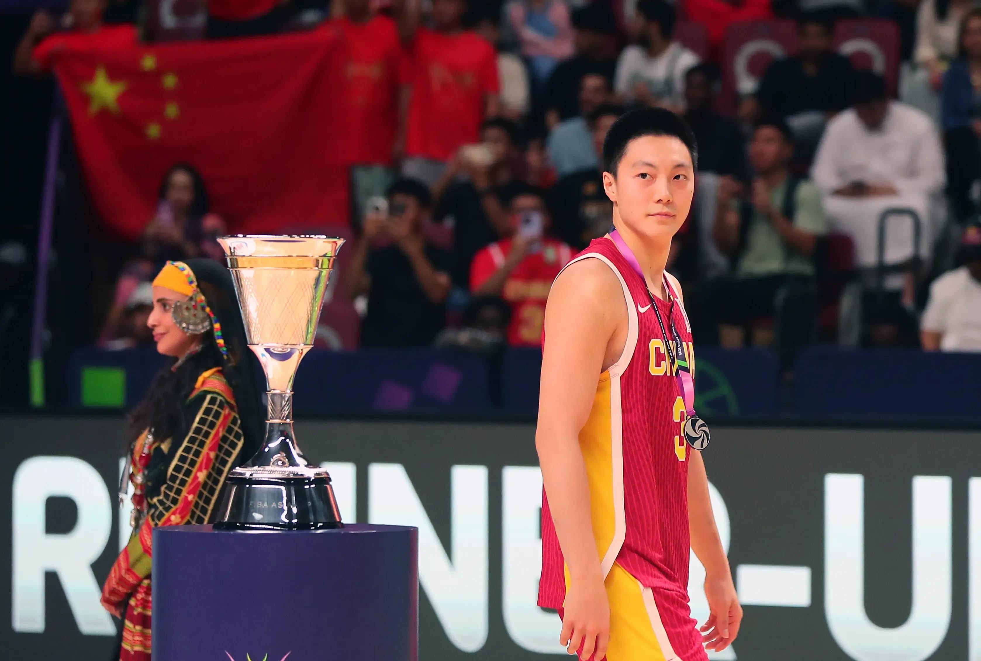 球星爆发！亚洲杯赛场再现神级操作