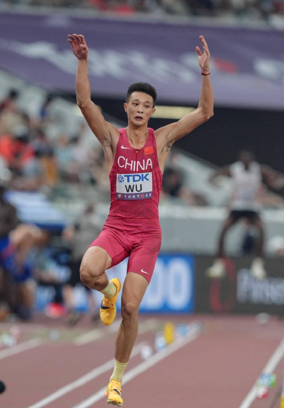 最新战报：田径豪取连胜，冠军在望