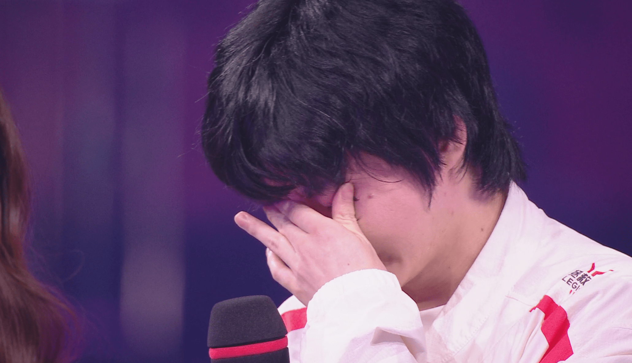 TI国际邀请赛选手赛后落泪，背后故事感人的简单介绍