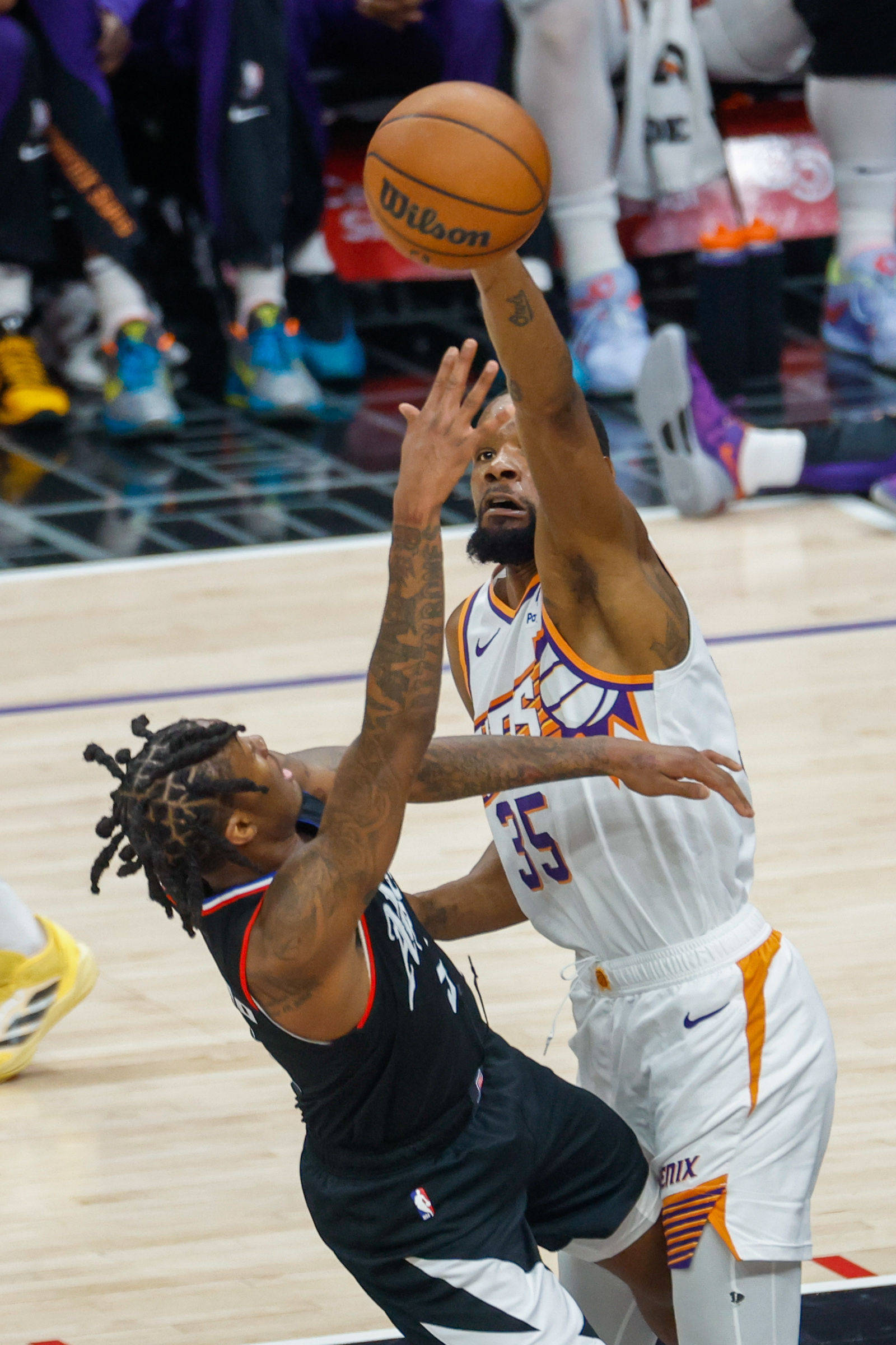 篮球赛事精彩瞬间盘点，年度回顾震撼登场的简单介绍