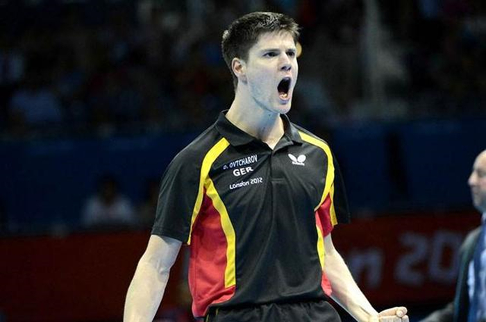 英格兰队鏖战德国队，奥恰洛夫关键制胜