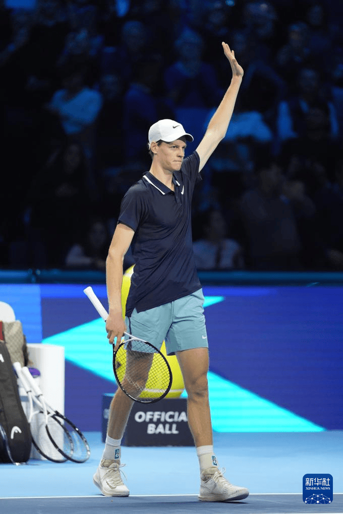 ATP总决赛横扫法网，梅德韦杰夫带队取胜