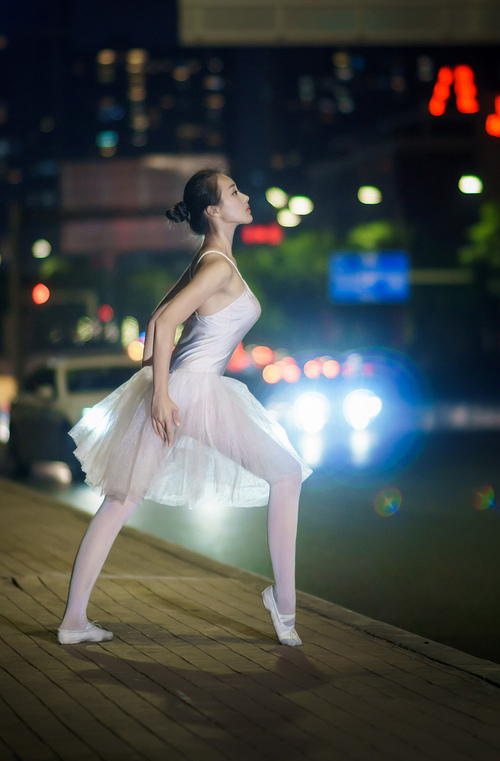 圣西罗的独奏，劳塔罗如何以满分演出定义了唯一性的对决