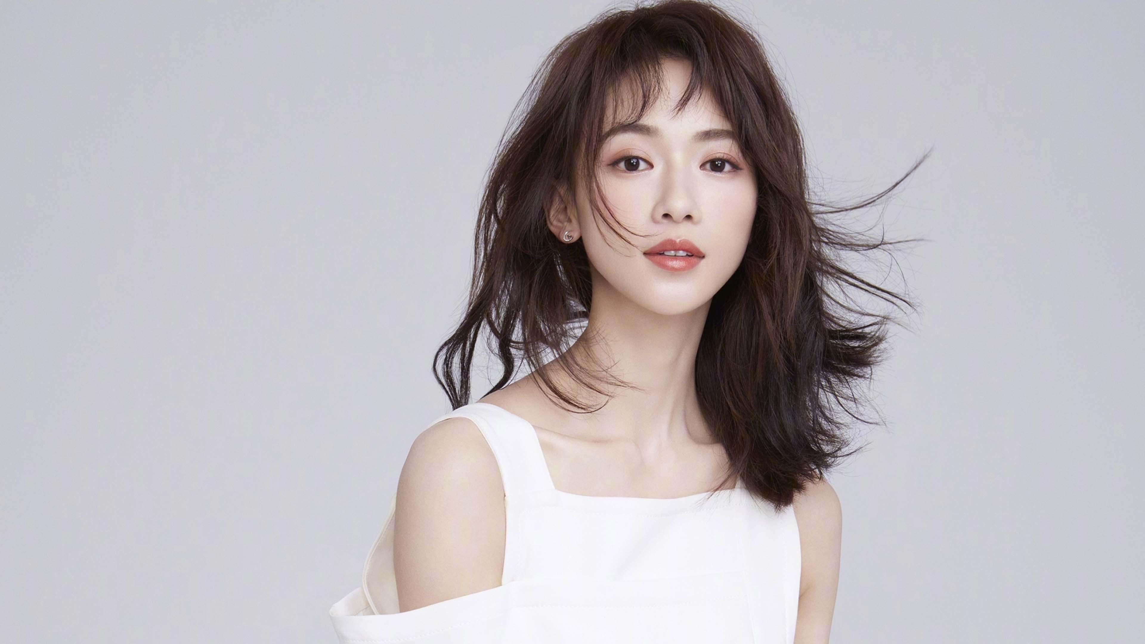 跨界狂想，当灰熊在禁区横扫雷霆，哈利伯顿在F1街道赛接管比赛