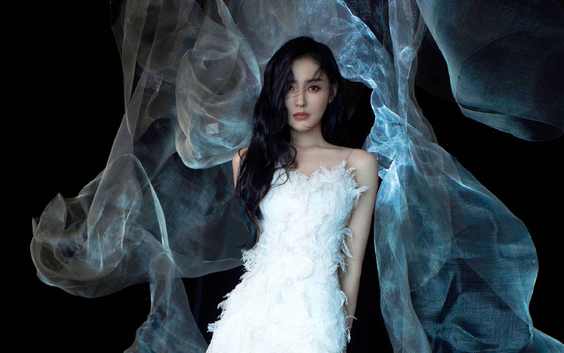 暗夜逐光,当拉文在上海队的夜空划开一道缺口