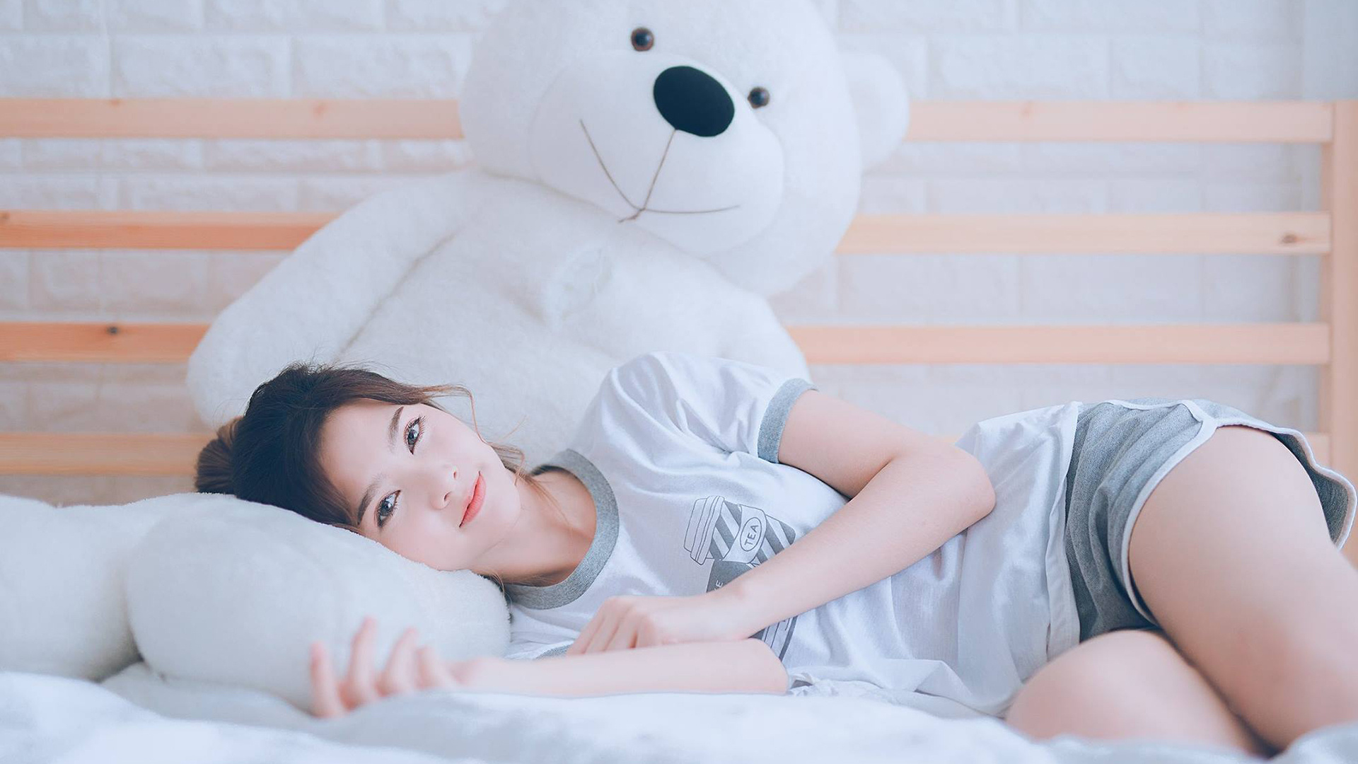 照破岭南夜,太阳连续得分狂潮压垮深圳,布克化身终结者