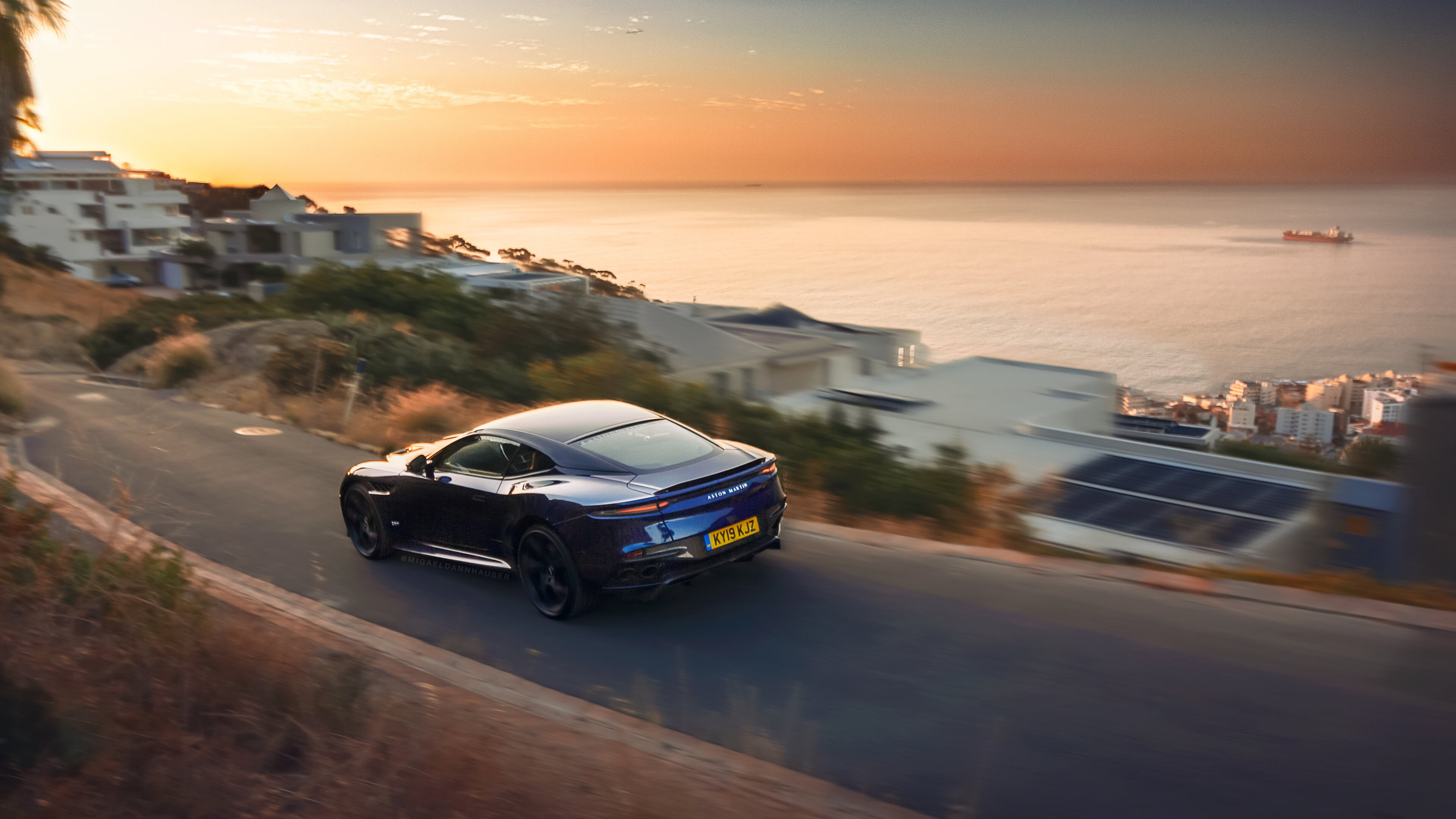 跨界巅峰对决，湖人逆境突围上海队，拉梅洛·鲍尔轰生涯之夜闪耀全球