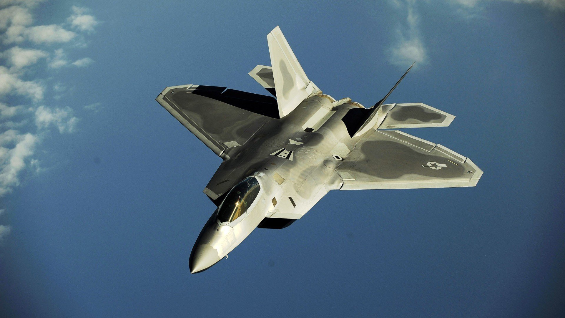 黄蜂王子的世界杯权杖，拉梅洛·鲍尔在美加墨赛场收割鹈鹕时刻